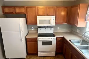 1548 Manning Forest Dr, Greenville, NC 27834 - Photo 8