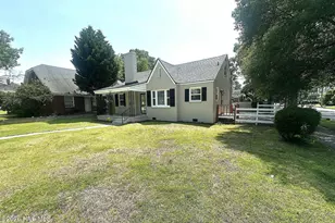 309 Broad St W, Wilson, NC 27893 - Photo 2