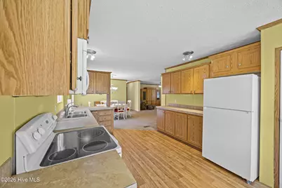 207 Betty Drive, Burgaw, NC 28425 - Photo 12