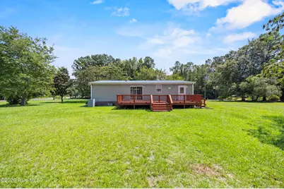 207 Betty Drive, Burgaw, NC 28425 - Photo 32