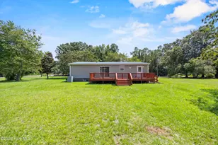 207 Betty Dr, Burgaw, NC 28425 - Photo 32