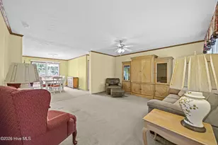 207 Betty Dr, Burgaw, NC 28425 - Photo 6