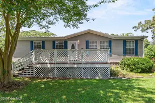 207 Betty Dr, Burgaw, NC 28425 - Photo 4