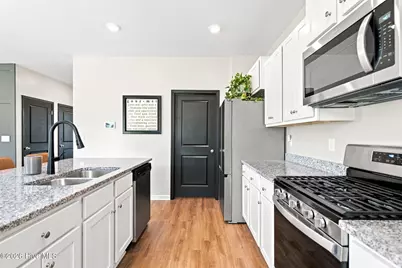 141 Tributary Circle #Lot 9, Wilmington, NC 28401 - Photo 16