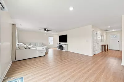 412 Driftwood Drive, Richlands, NC 28574 - Photo 6