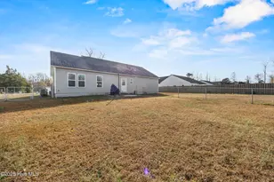 914 Haw Branch Rd, Beulaville, NC 28518 - Photo 38