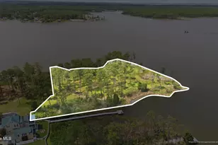 232 Oyster Point Rd, Oriental, NC 28571 - Photo 1
