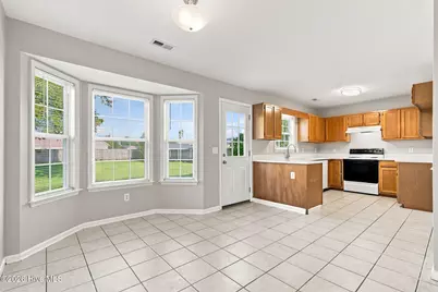 807 Valley Forge Court, Wilmington, NC 28411 - Photo 6