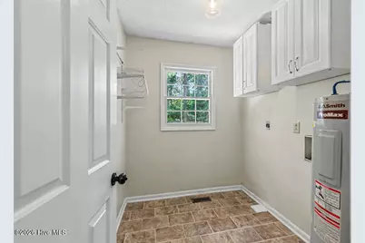 124 Carolina Circle, Jacksonville, NC 28546 - Photo 14