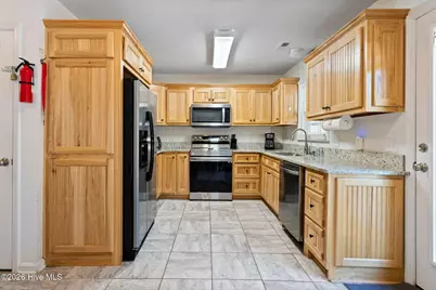 8 Maritime Drive, Surf City, NC 28445 - Photo 10