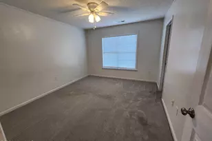200 Gold Leaf Ct, Jacksonville, NC 28540 - Photo 18