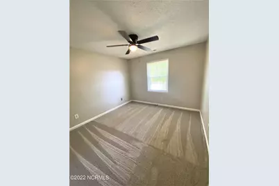 363 W Frances Street, Jacksonville, NC 28546 - Photo 6