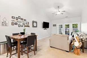 615 St Vincent Dr, Wilmington, NC 28412 - Photo 16