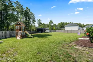 624 High Tide Dr, Sneads Ferry, NC 28460 - Photo 36