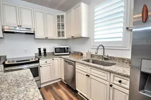 123 W 3rd St, Ocean Isle Beach, NC 28469 - Photo 16