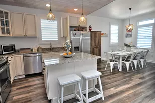 123 W 3rd St, Ocean Isle Beach, NC 28469 - Photo 18