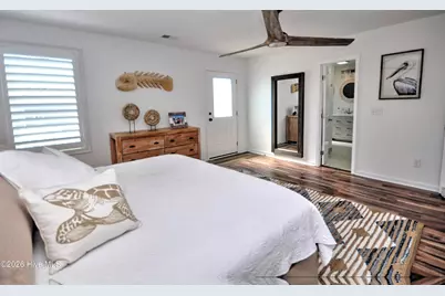 123 W Third Street, Ocean Isle Beach, NC 28469 - Photo 32