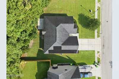 419 Patriots Point Lane, Swansboro, NC 28584 - Photo 38