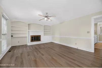 202 Queen Annes Road, Greenville, NC 27858 - Photo 8