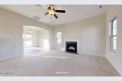 1119 Lunenburg Place, Jacksonville, NC 28540 - Photo 4