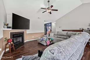 303 Sky Blue Lane, Jacksonville, NC 28540 - Photo 6