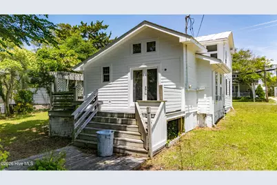 1105 Evans Street, Morehead City, NC 28557 - Photo 8