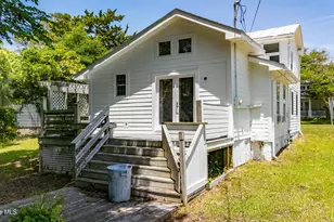 1105 Evans St, Morehead City, NC 28557 - Photo 8