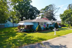 202 Academy St, Gatesville, NC 27938 - Photo 14