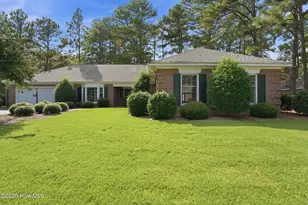 42 Alston Pl, Southern Pines, NC 28387 - Photo 1