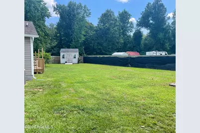 702 Buster Court, Jacksonville, NC 28540 - Photo 6