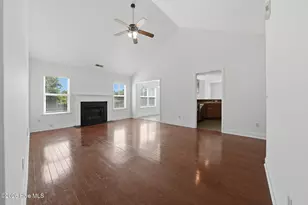 8127 Bahia Honda Dr, Wilmington, NC 28412 - Photo 8