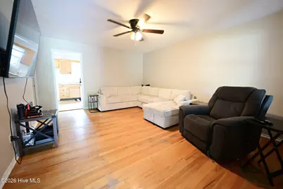 704 Henderson Drive, Jacksonville, NC 28540 - Photo 10