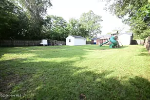 704 Henderson Dr, Jacksonville, NC 28540 - Photo 26
