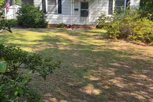 206 Midland Way, Laurinburg, NC 28352 - Photo 1