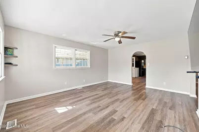103 Arthur Court, Jacksonville, NC 28546 - Photo 8