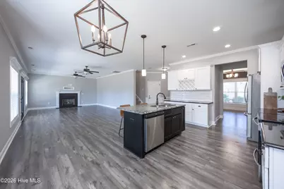 325 Whitestone Drive, Fayetteville, NC 28312 - Photo 10