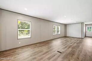 541 Sycamore Dr, Burgaw, NC 28425 - Photo 20