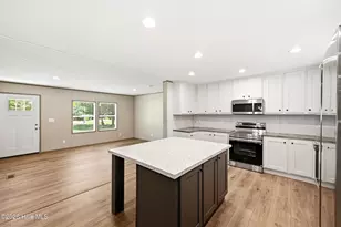 541 Sycamore Dr, Burgaw, NC 28425 - Photo 12