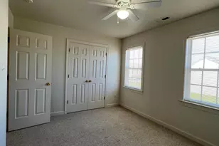 106 Streamwood Dr, Jacksonville, NC 28546 - Photo 10