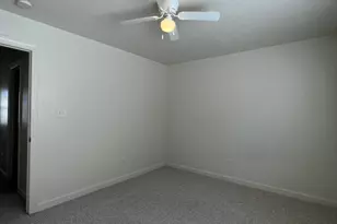 106 Streamwood Dr, Jacksonville, NC 28546 - Photo 16
