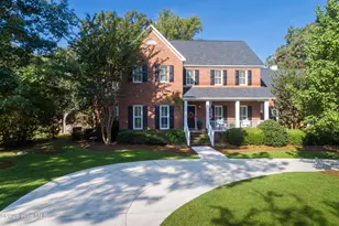 2417 Oakview Dr, New Bern, NC 28562 - Photo 1
