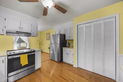 111 Maple Street, Teachey, NC 28464 - Photo 12