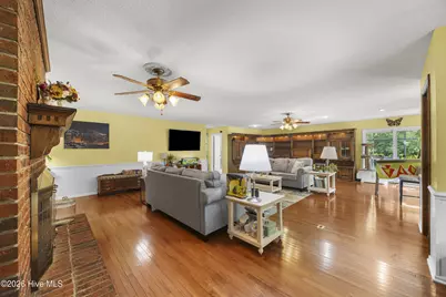 111 Maple Street, Teachey, NC 28464 - Photo 14