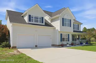303 Pommel Ct, Jacksonville, NC 28540 - Photo 2