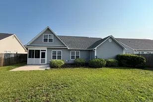 642 Hillside Dr, Wilmington, NC 28412 - Photo 2