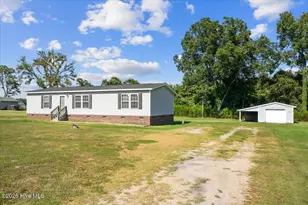 107 E Old Fort Rd, Pikeville, NC 27863 - Photo 2