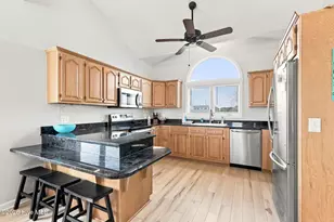 3903 Ocean Dr, Emerald Isle, NC 28594 - Photo 12