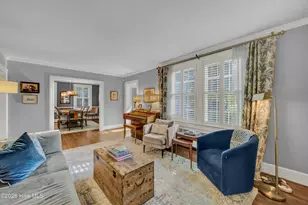 318 Colonial Dr, Wilmington, NC 28403 - Photo 6