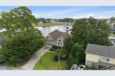 906 Jewell Court, New Bern, NC 28560 - Photo 2