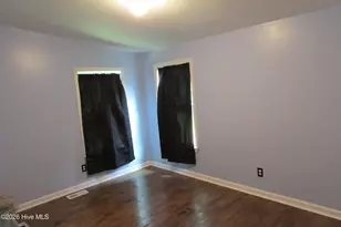 913 Isaac Rd, Clinton, NC 28328 - Photo 18